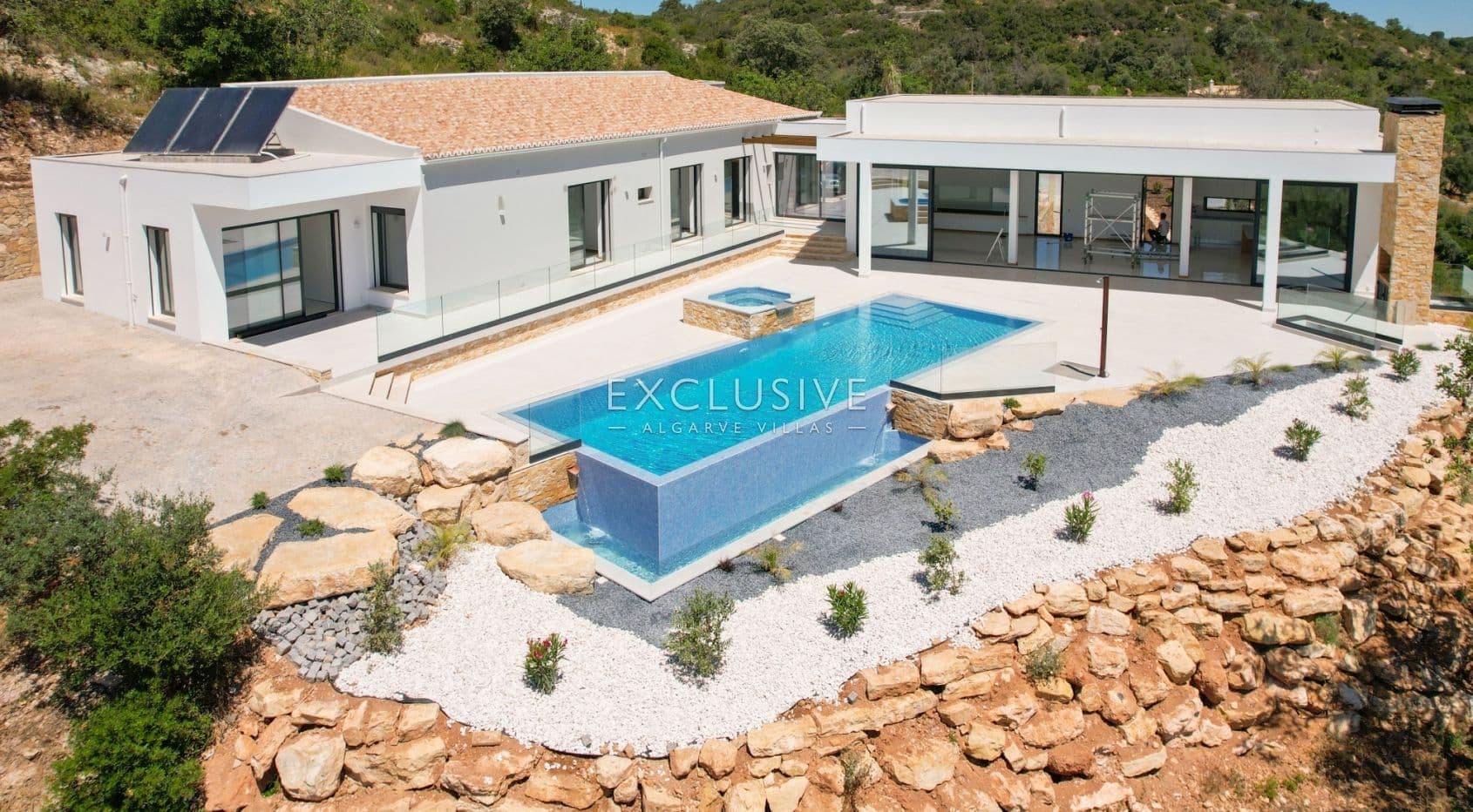 Brand new Modern luxury Villa in Loulé, Algarve-1