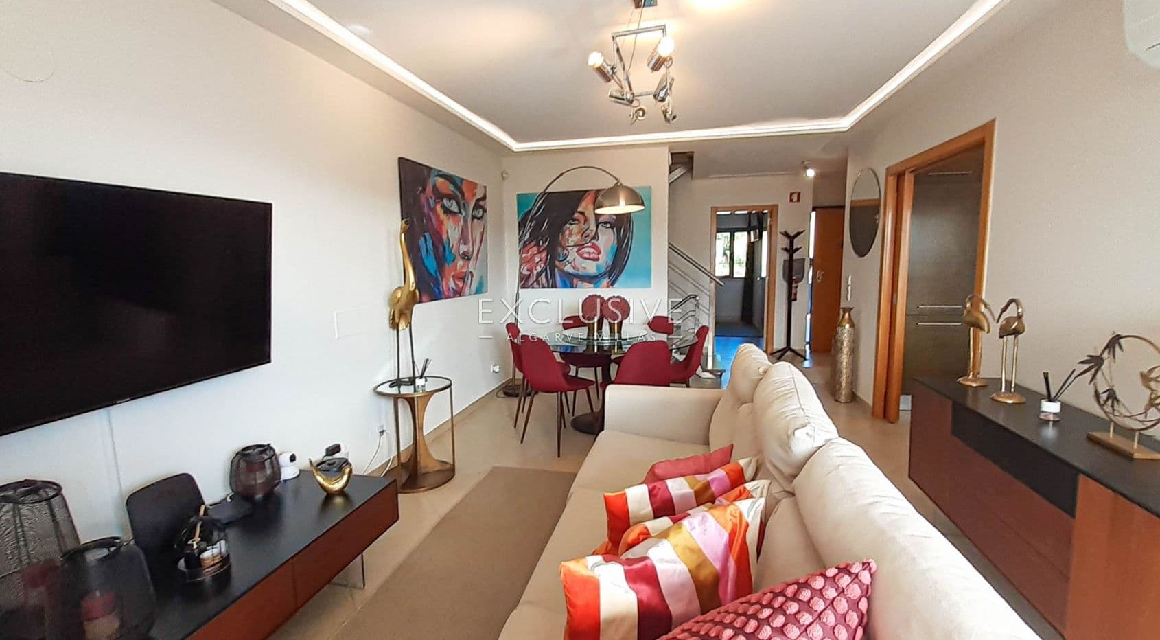 Spacious attached villa in Vilamoura-1