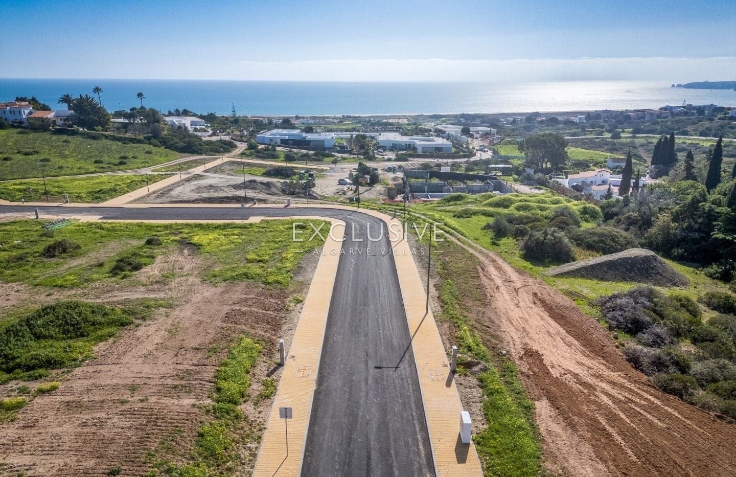 Large building plots with open sea views in Lagos, Algarve-1