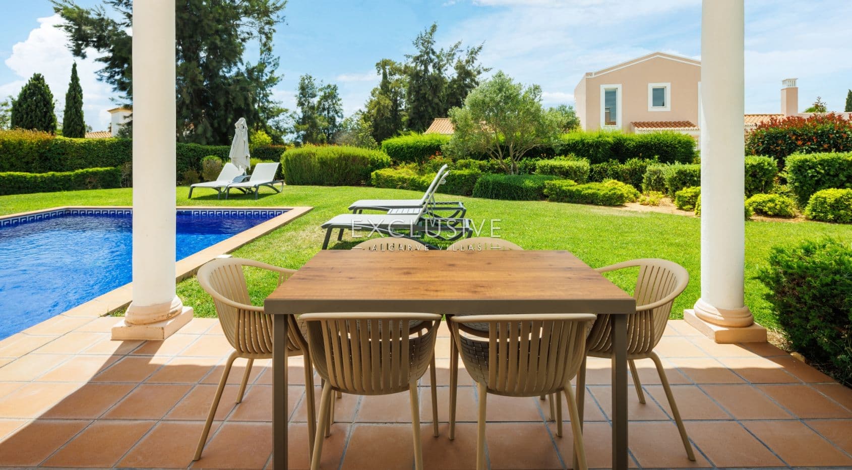 3-bedroom villas with private gardens and pools, luxury resort, Carvoeiro, Algarve-2