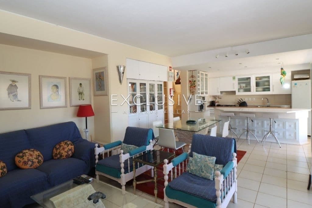 Three Bedroom Spacious Duplex Apartment in Vilamoura-2