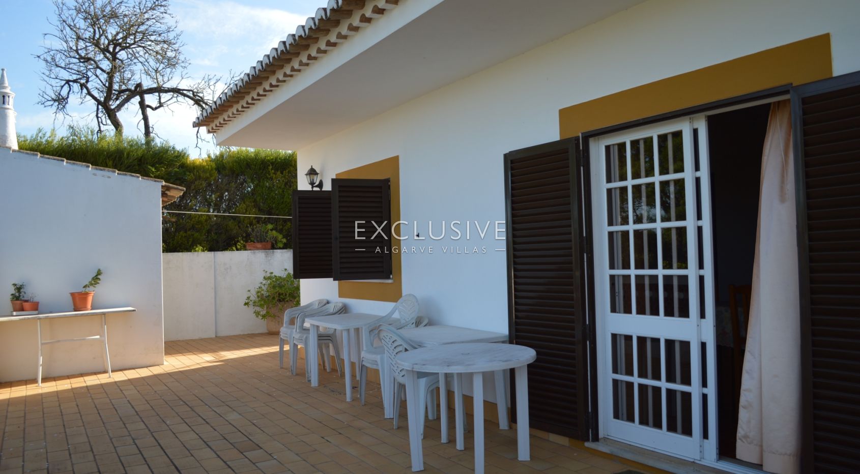 Stunning views plot by the golf course in Boavista - Lagos