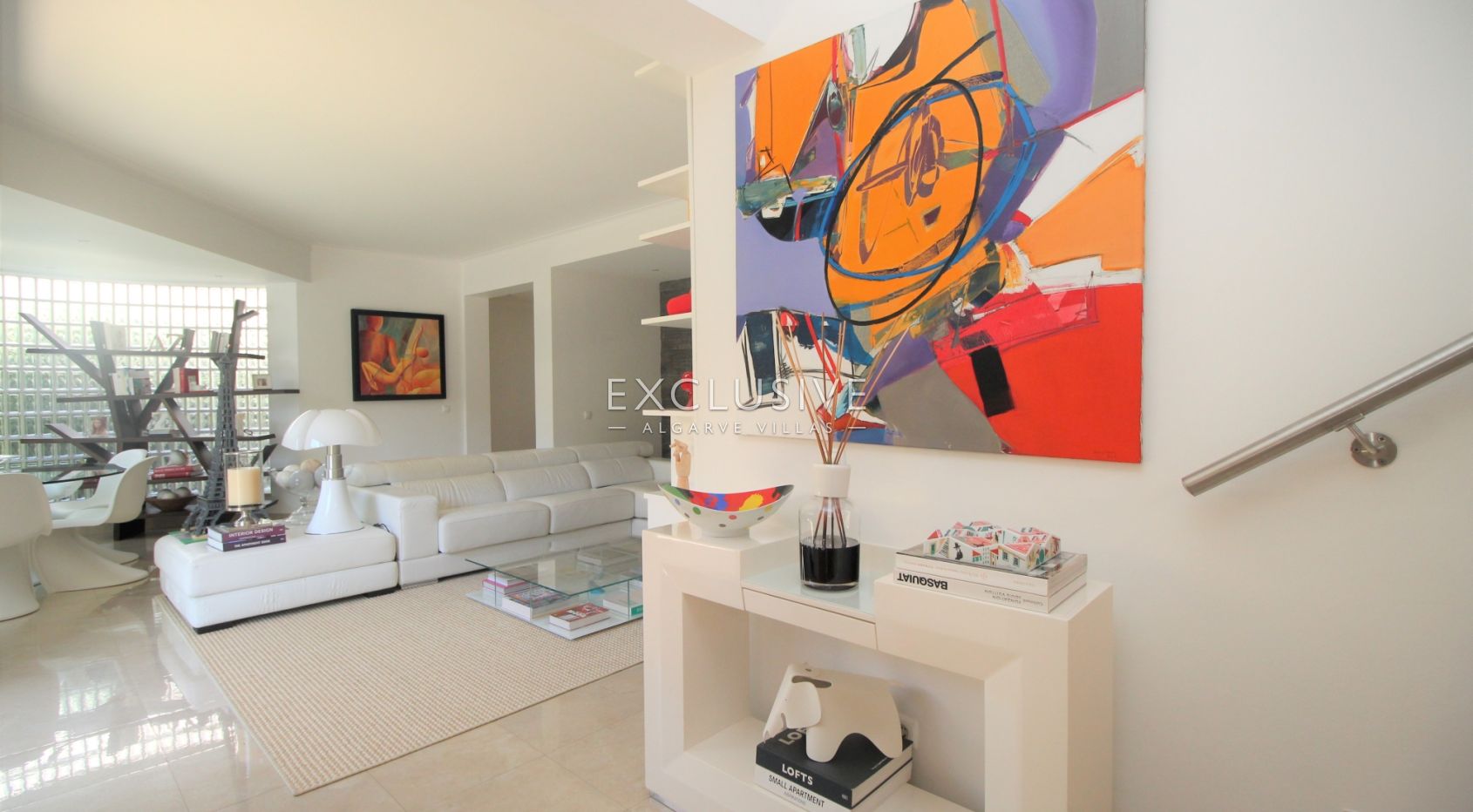Spacious villa with very high quality interiors in Lagos Center
