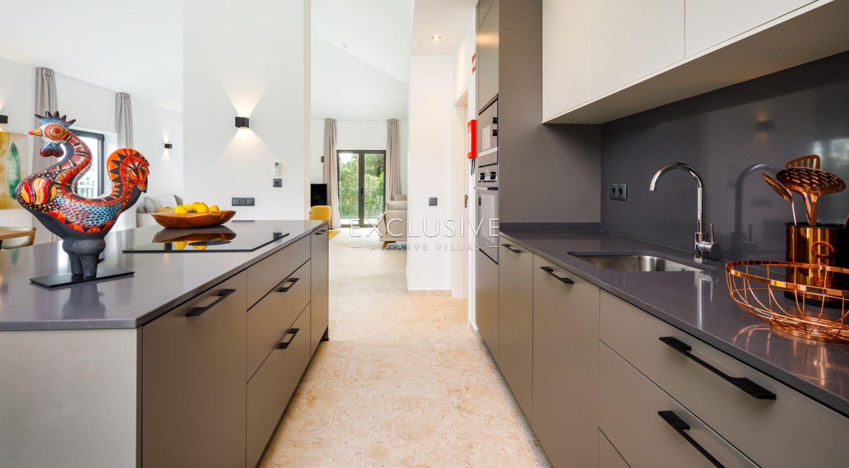 Brand new 5 bed villa near Carvoeiro beach