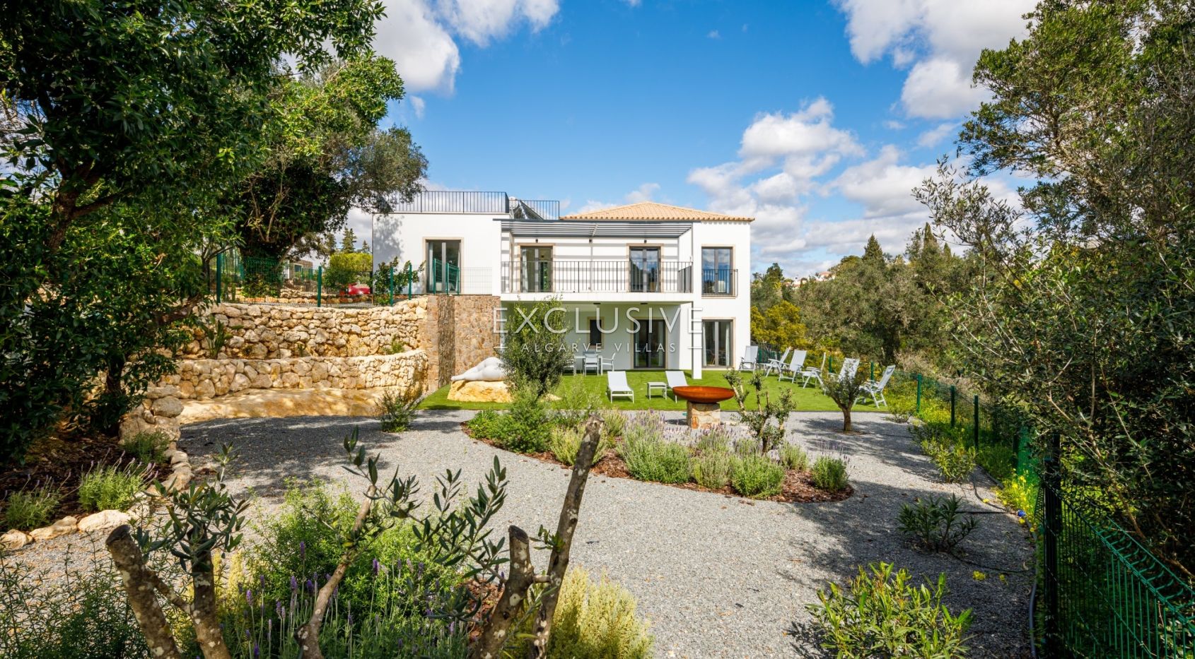 Brand new 5 bed villa near Carvoeiro beach