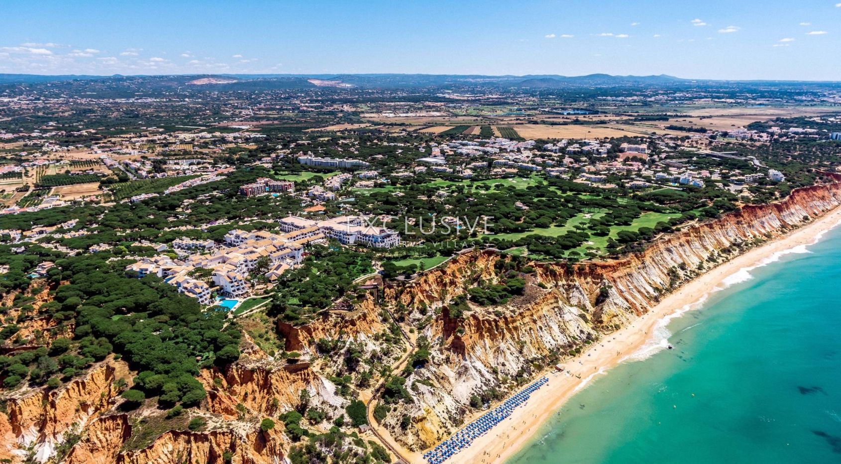3 bedroom apartments in golf resort, walking distance to the beach, in Albufeira, Algarve