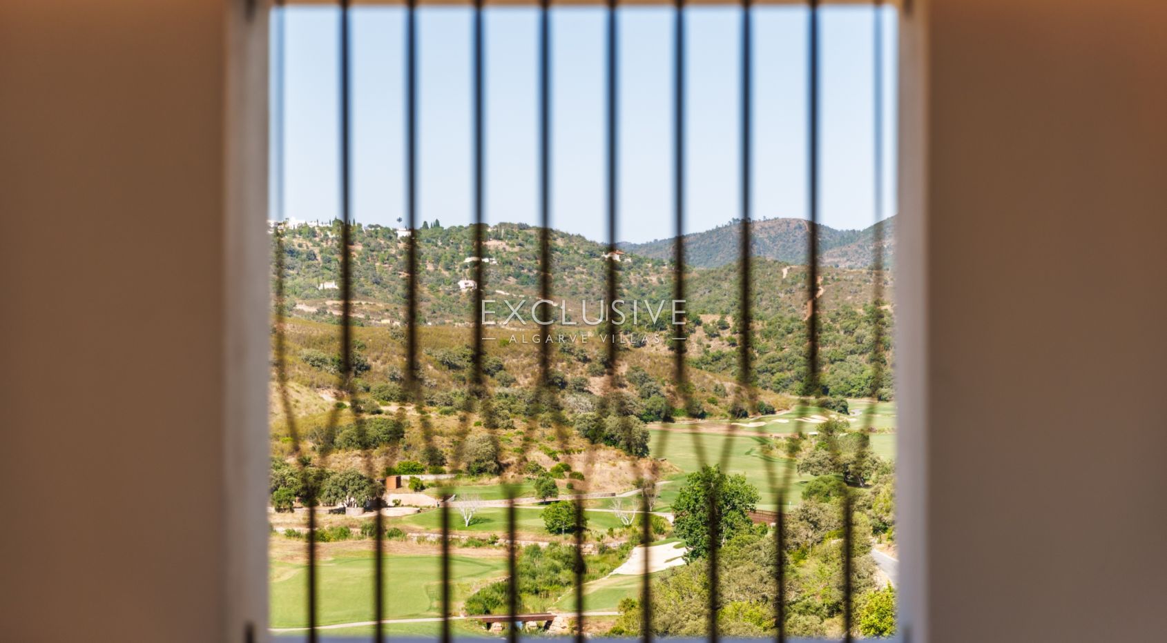 Luxury Serviced 2 bedroom Golf Apartments Loule, Algarve