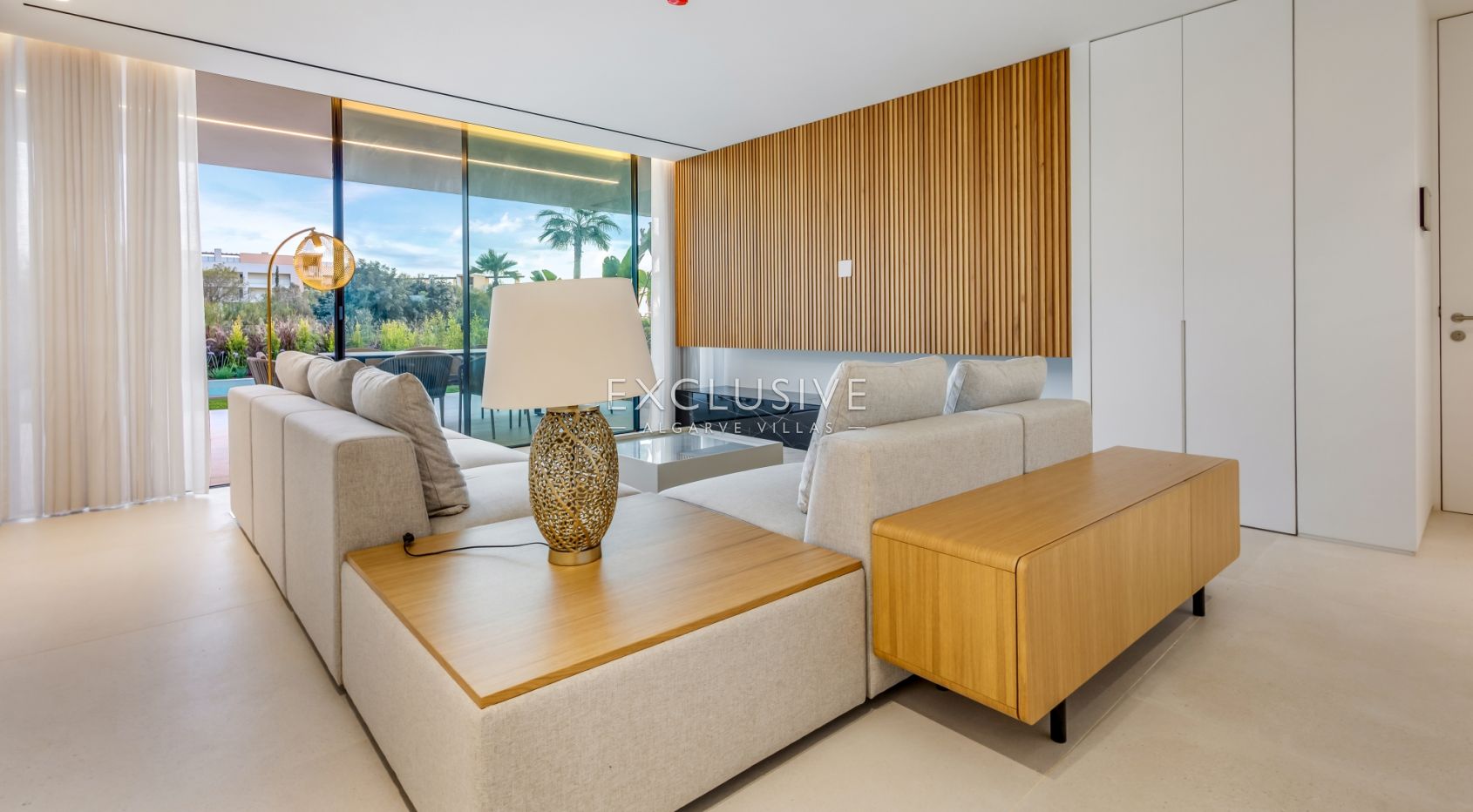 Buy luxury 3 Bedroom contemporary penthouse in Vilamoura with golf and ocean views