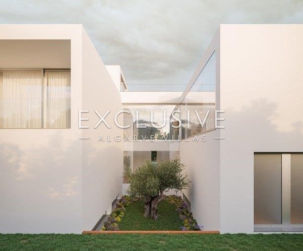 Exceptionally spacious modern villa in Lagos