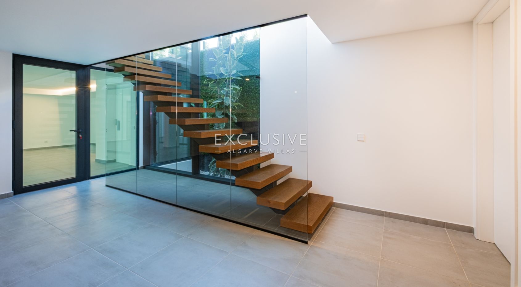 Modern Villa near Gale beach and Salgados Golf Algarve