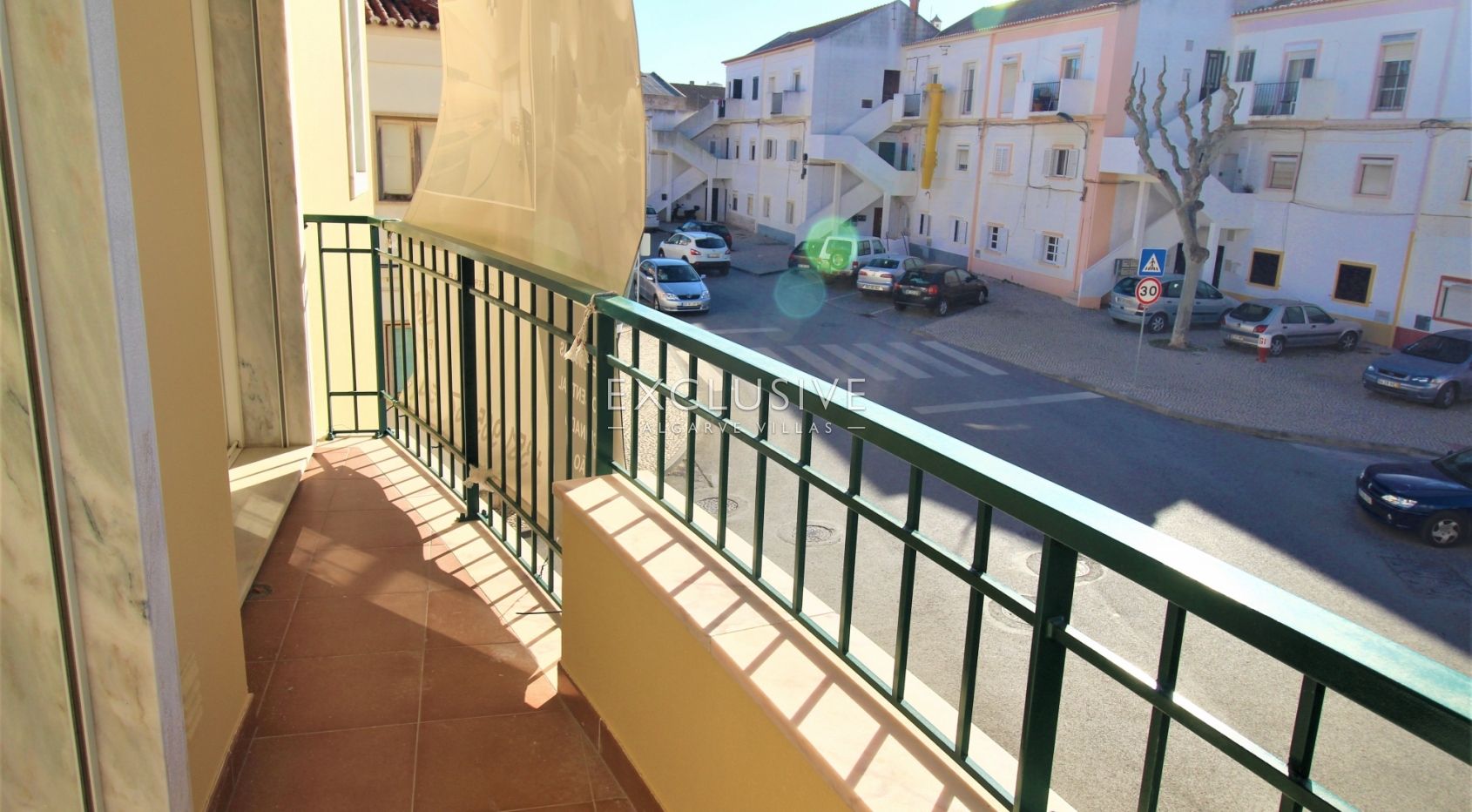 Modern 2 bedroom apartment close to the city center, in Lagos (Algarve)
