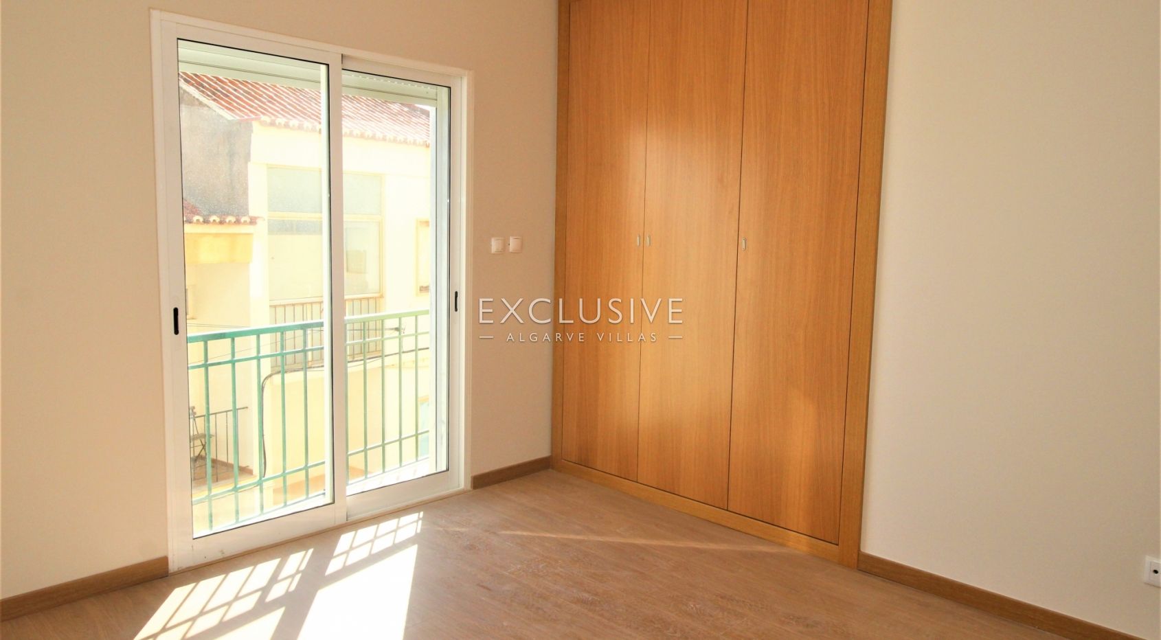 Modern 2 bedroom apartment close to the city center, in Lagos (Algarve)