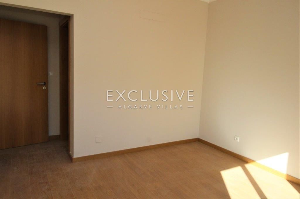 Modern 2 bedroom apartment close to the city center, in Lagos (Algarve)