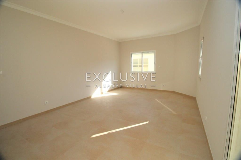 Modern 2 bedroom apartment close to the city center, in Lagos (Algarve)