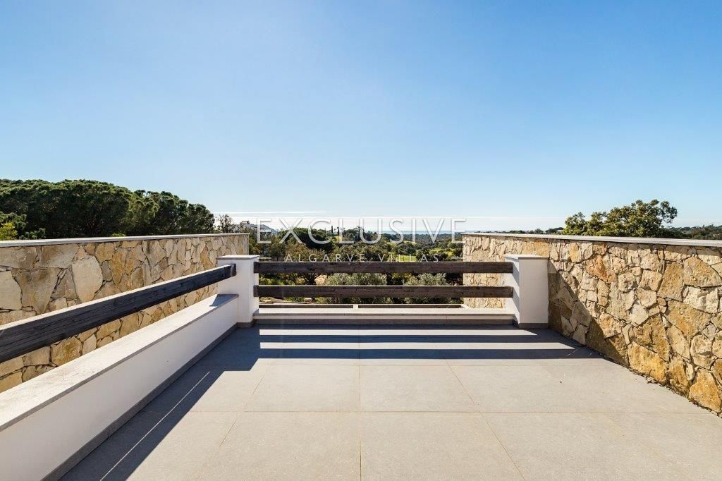 Contemporary design villa with stunning coastal views Porches, Algarve