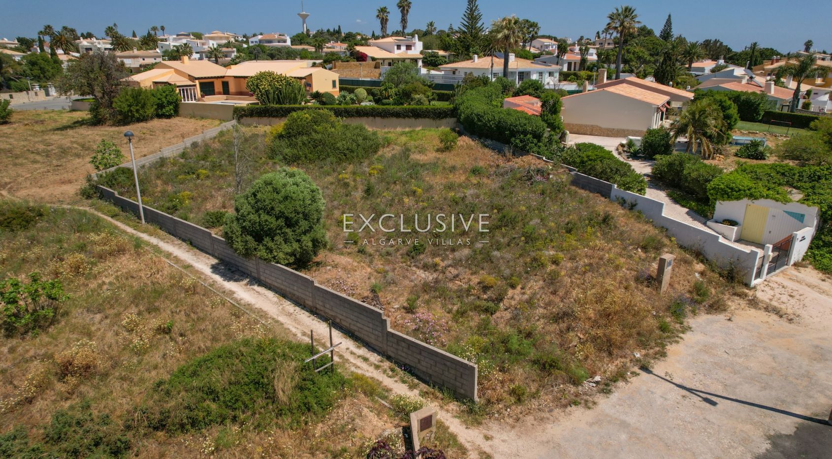 Fantastic Plot of Land in Luz for large villa with sea views Algarve