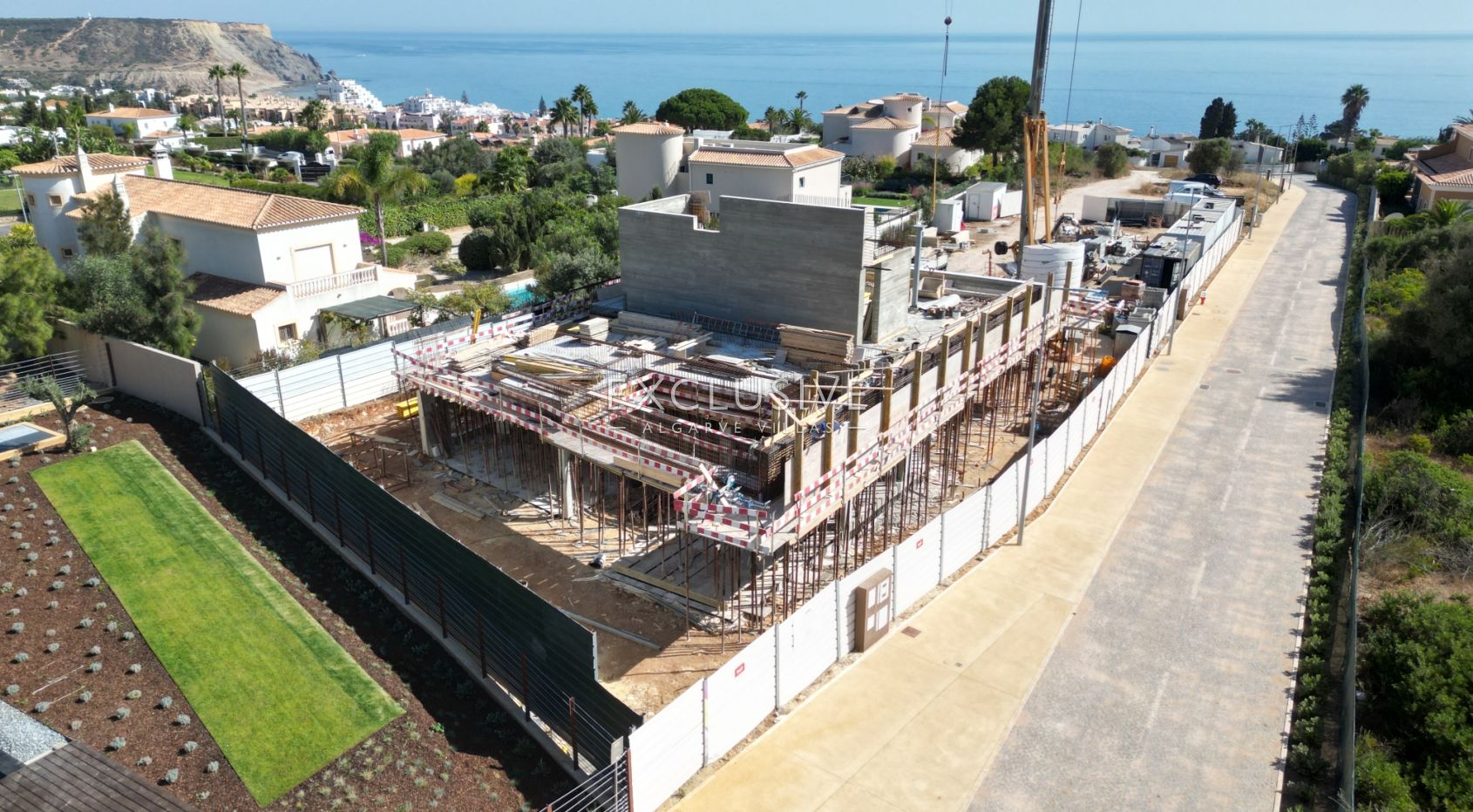 Exquisite Off-Plan modern design villa with sea views in Luz, Algarve