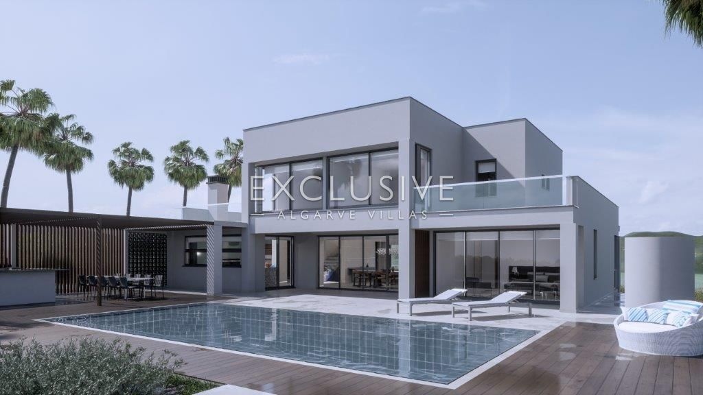 Spacious Modern villa on large grounds in Lagos (Algarve)