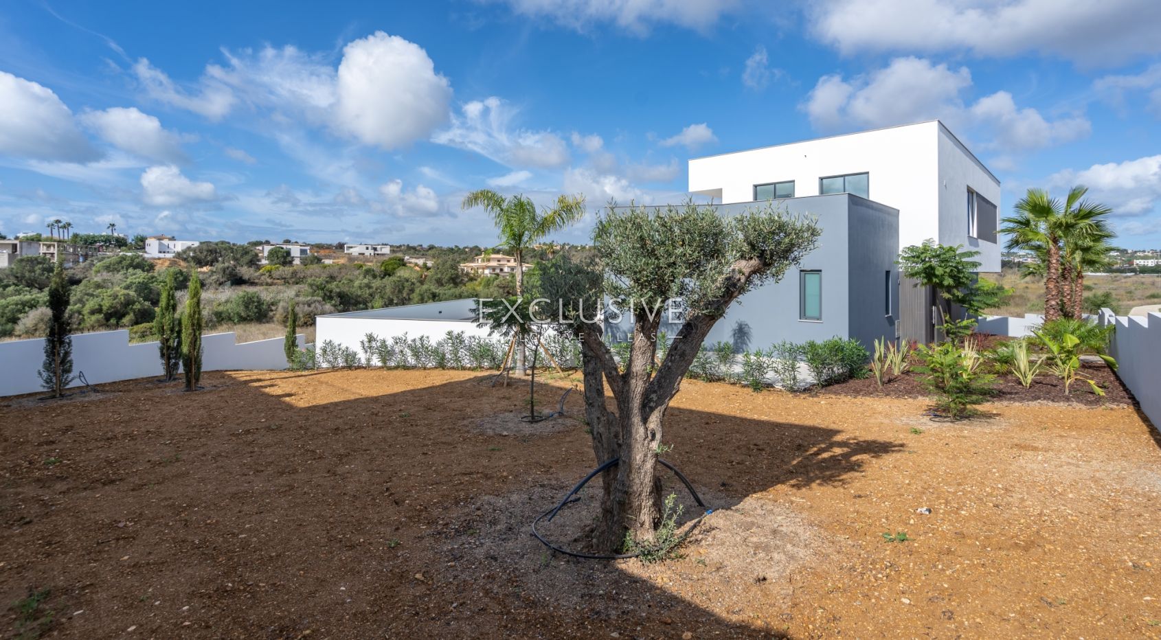 4 bedroom Modern Villa with stunning views in Lagos, Algarve