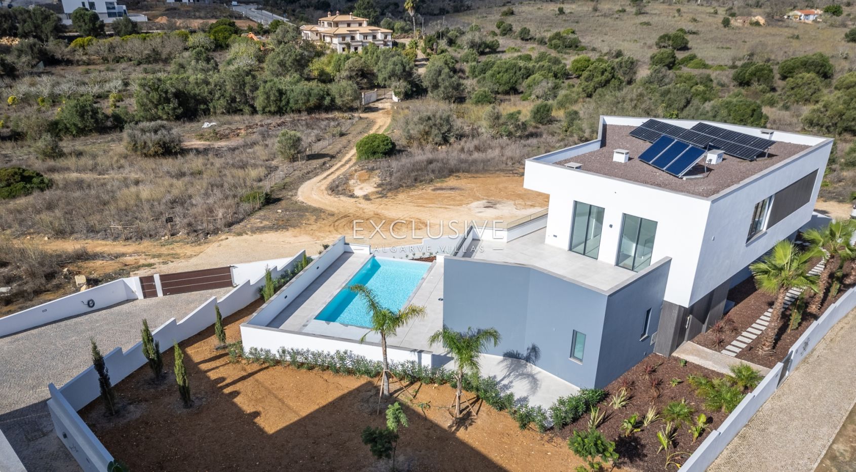4 bedroom Modern Villa with stunning views in Lagos, Algarve