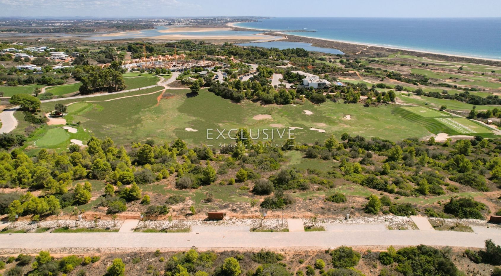 building plot with golf and ocean views on Palmares golf resort, Lagos, West Algarve
