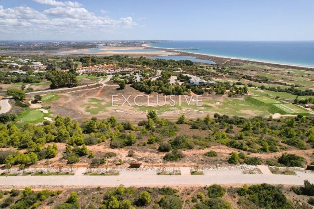 Buy 4 building plots in Palmares ocean living golf resort, Lagos (Algarve)