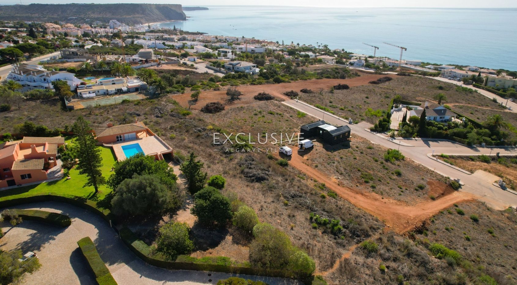 Real Estate Opportunity: Pre-approved Condominium in Western Algarve