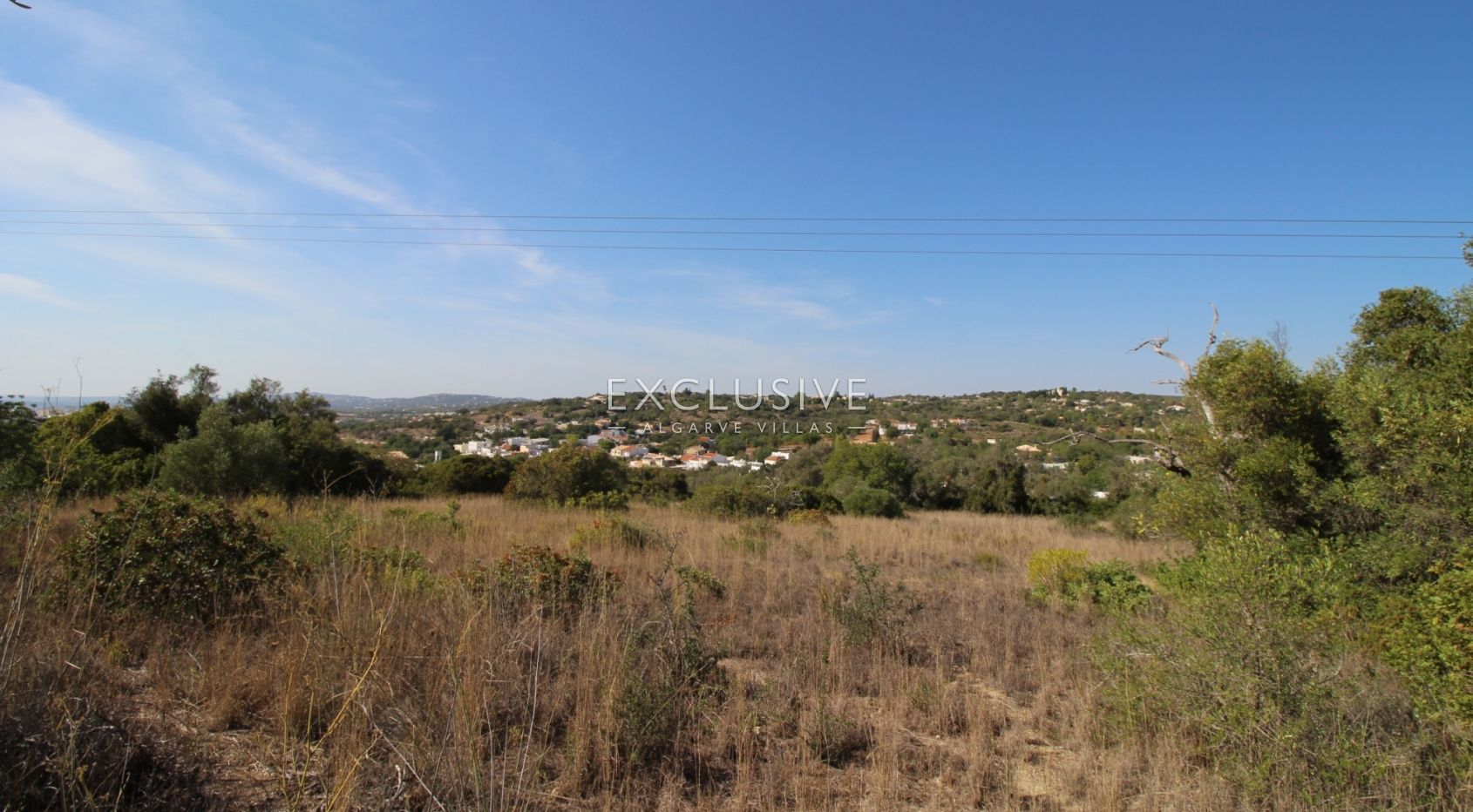 Plot with approved project in Loulé