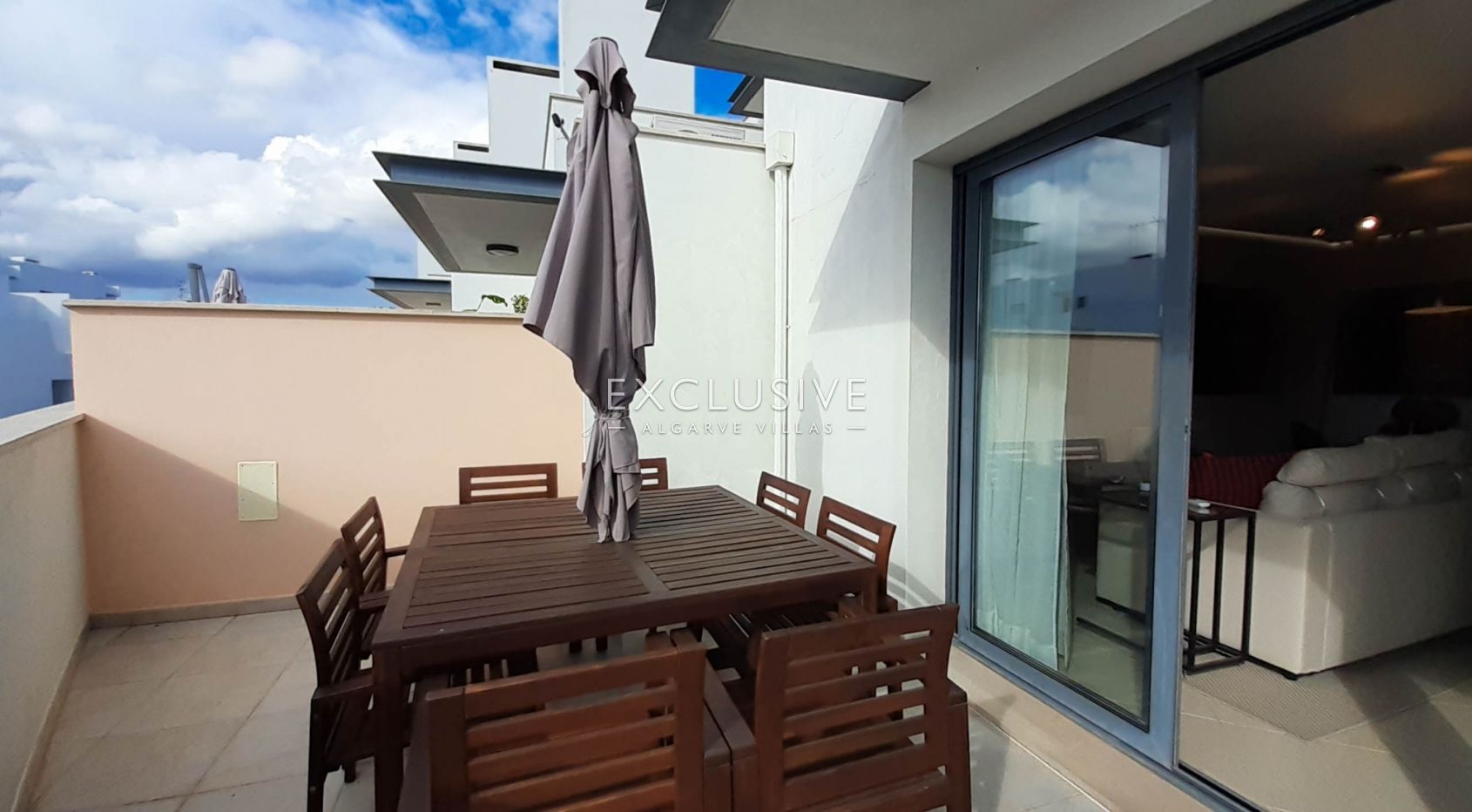 Spacious attached villa in Vilamoura
