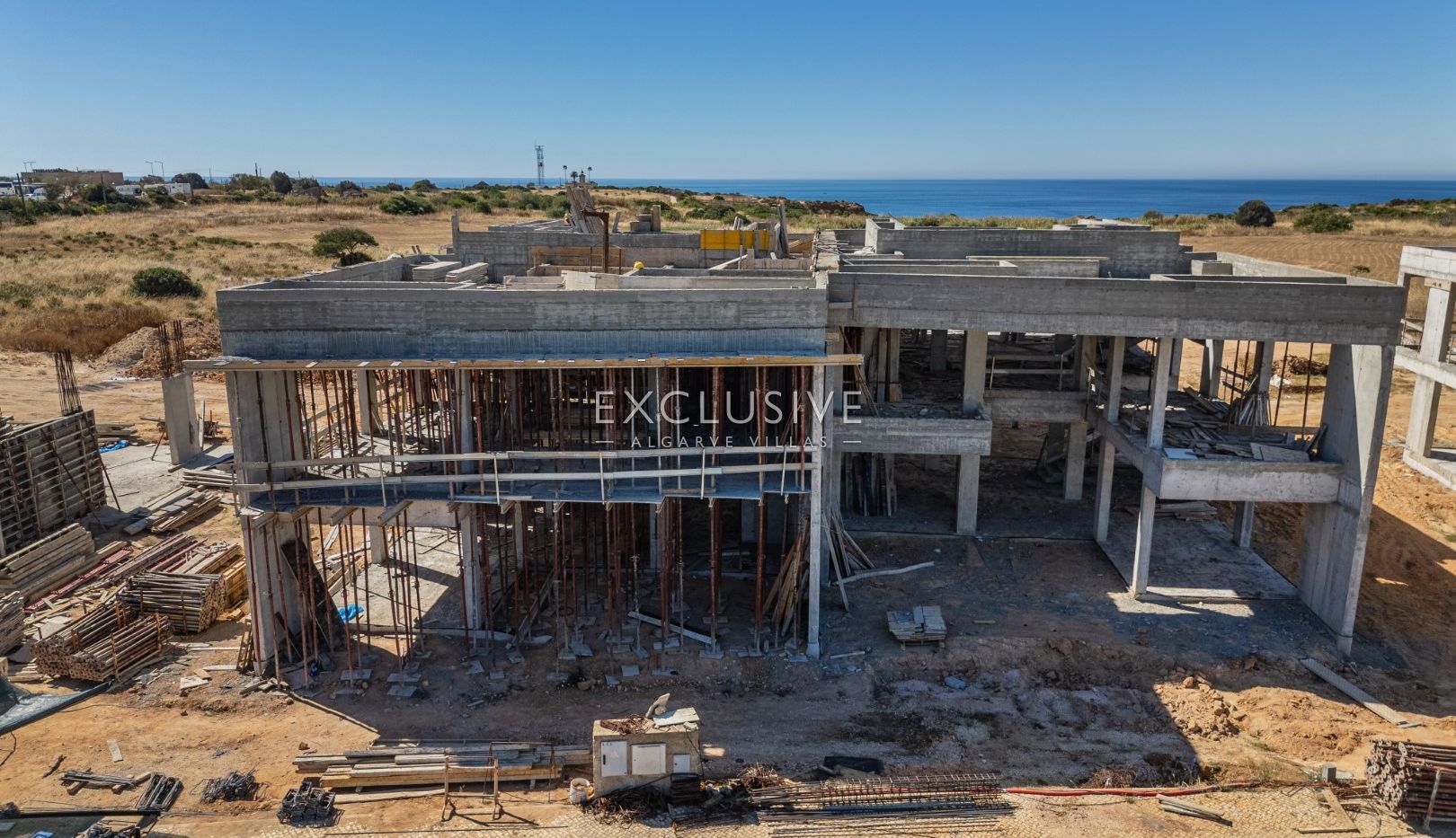 Luxurious Modern Villas in Prime Lagos Location with Stunning Sea Views