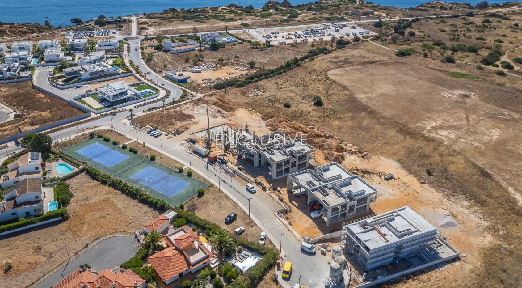 Luxurious Modern Villas in Prime Lagos Location with Stunning Sea Views