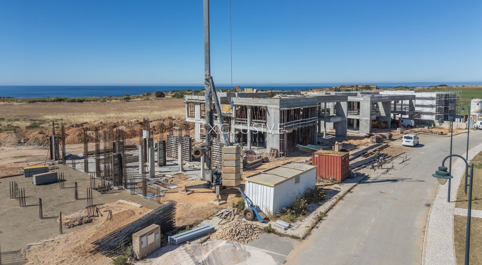 Luxurious Modern Villas in Prime Lagos Location with Stunning Sea Views