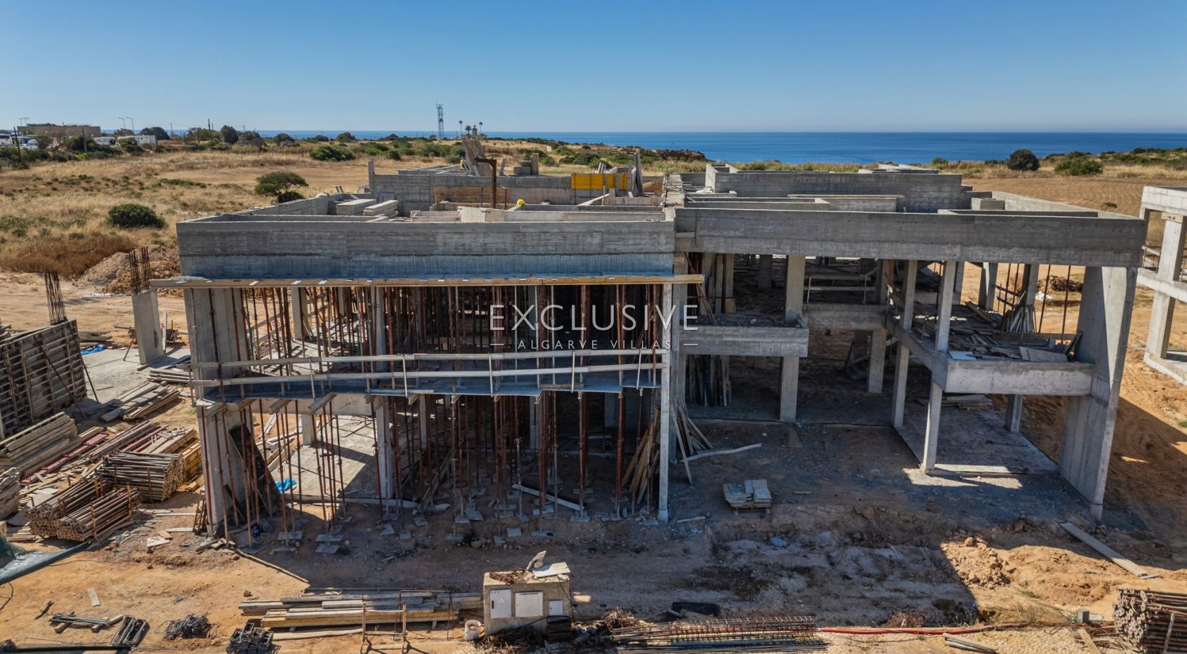 Luxurious Modern Villas in Prime Lagos Location with Stunning Sea Views