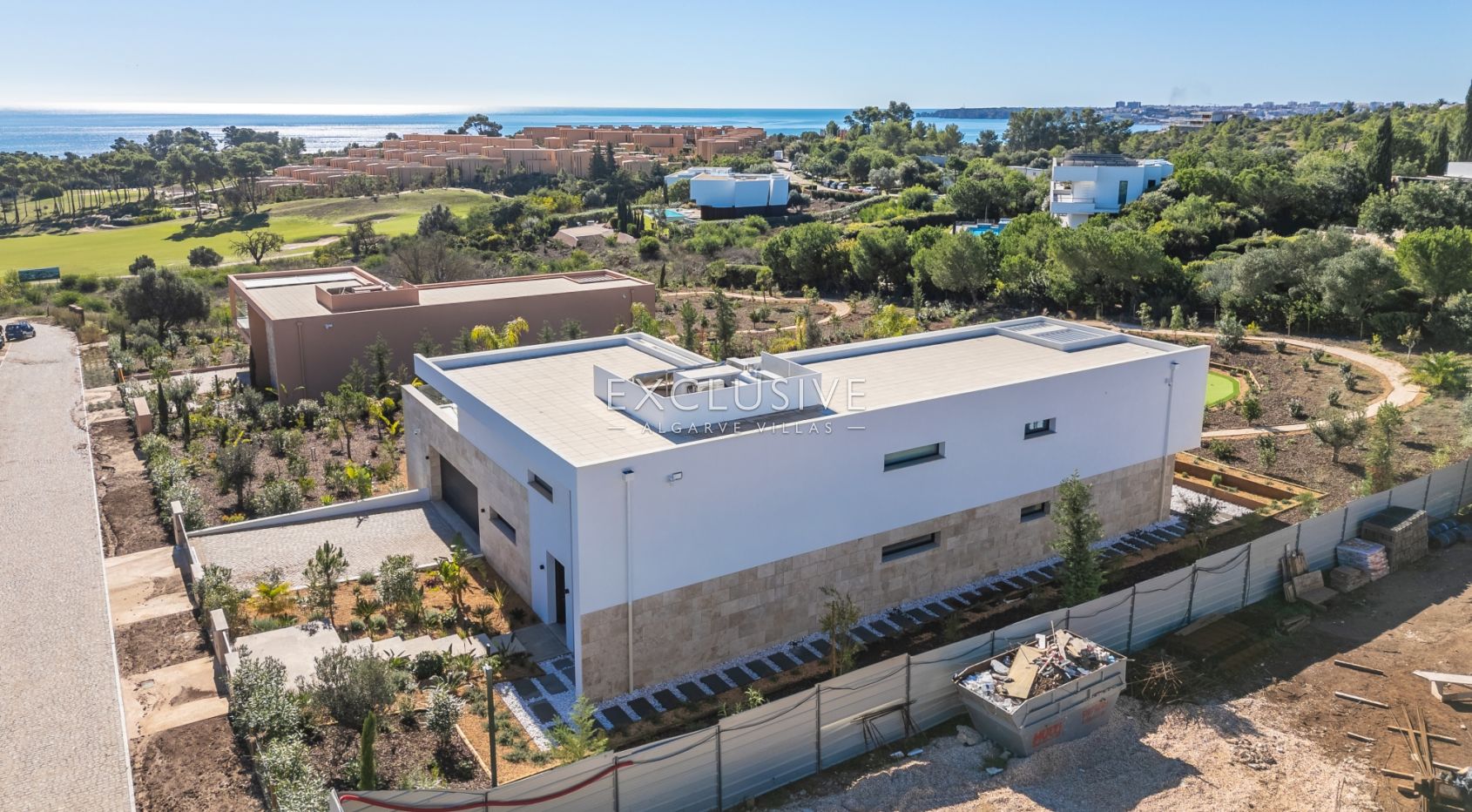 Buy 4 bedroom contemporary villa with golf and ocean views on Palmares golf course Lagos Algarve