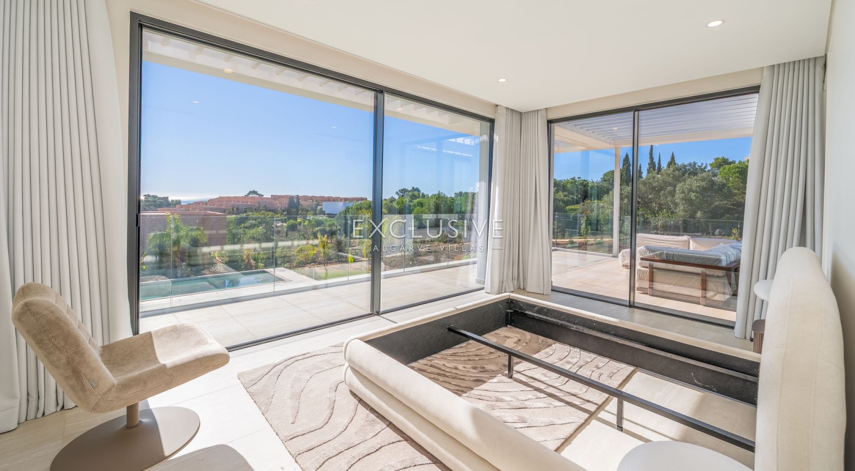 Buy 4 bedroom contemporary villa with golf and ocean views on Palmares golf course Lagos Algarve