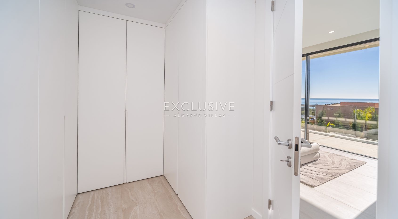 Buy 4 bedroom contemporary villa with golf and ocean views on Palmares golf course Lagos Algarve