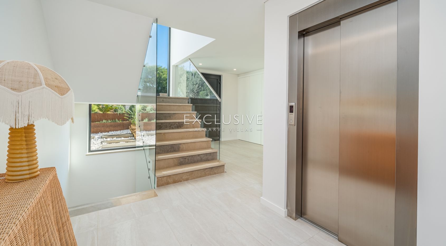 Buy 4 bedroom contemporary villa with golf and ocean views on Palmares golf course Lagos Algarve