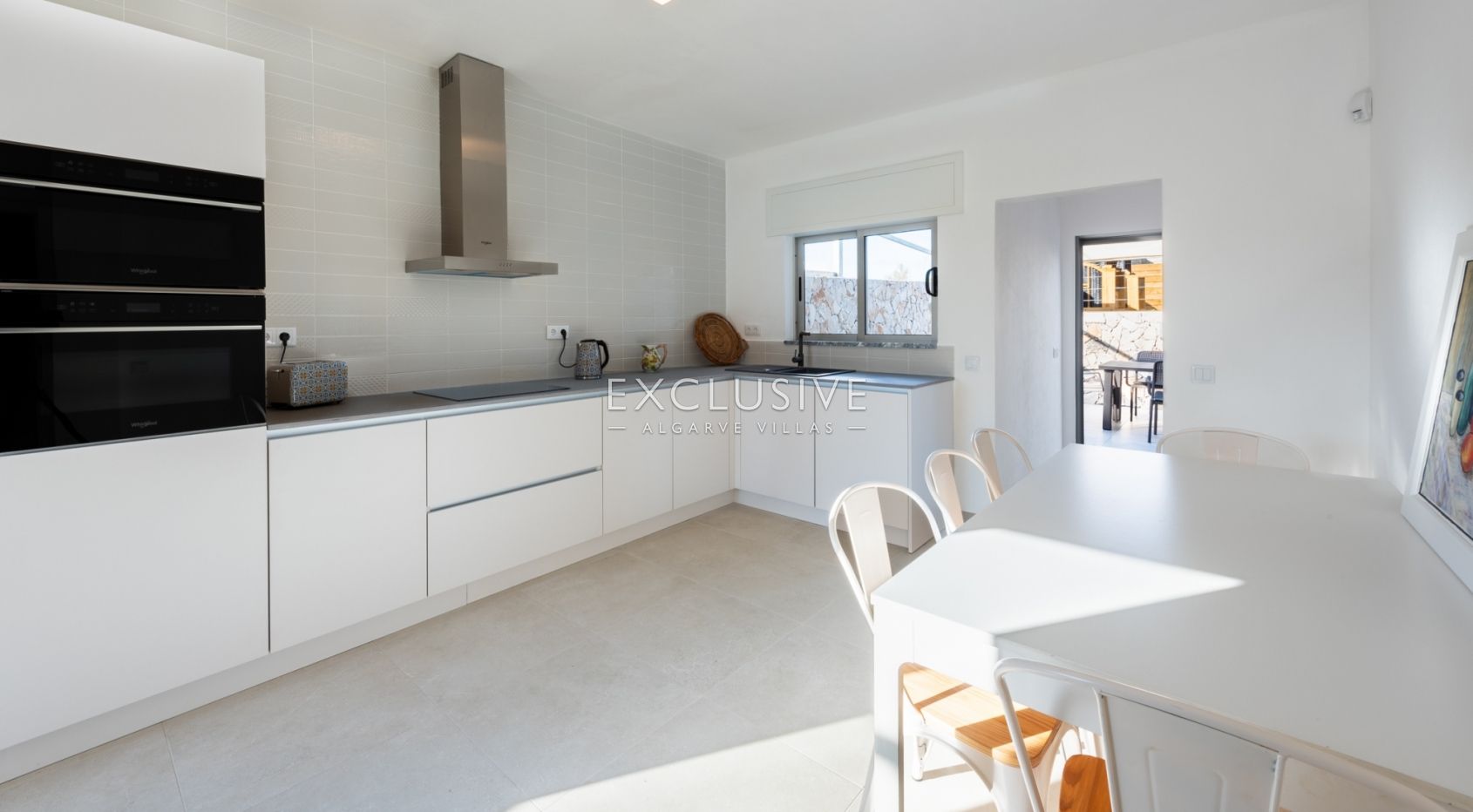 Newly refurbished five bedroom villa Fonte Santa, Golden Triangle, Algarve