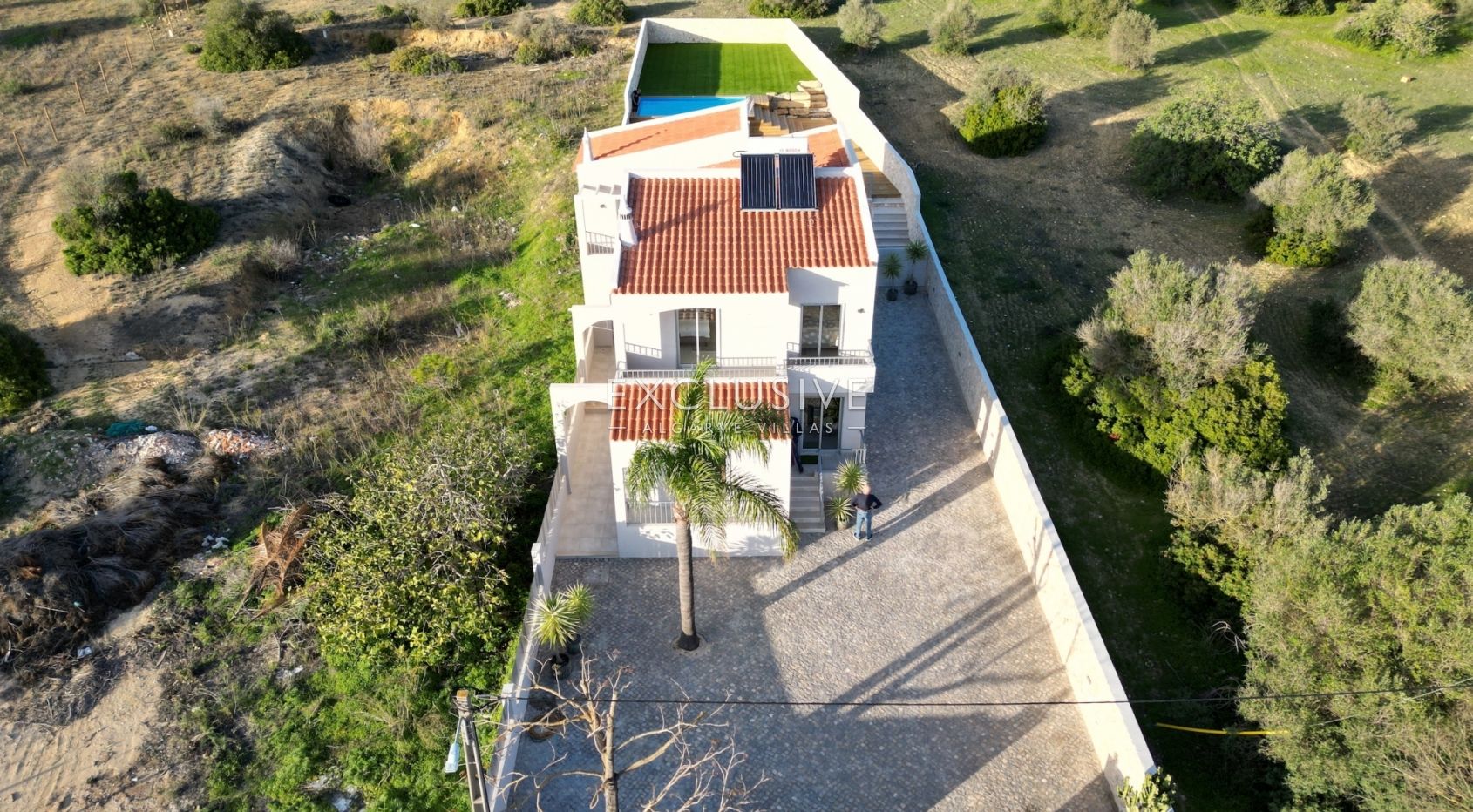Newly refurbished five bedroom villa Fonte Santa, Golden Triangle, Algarve
