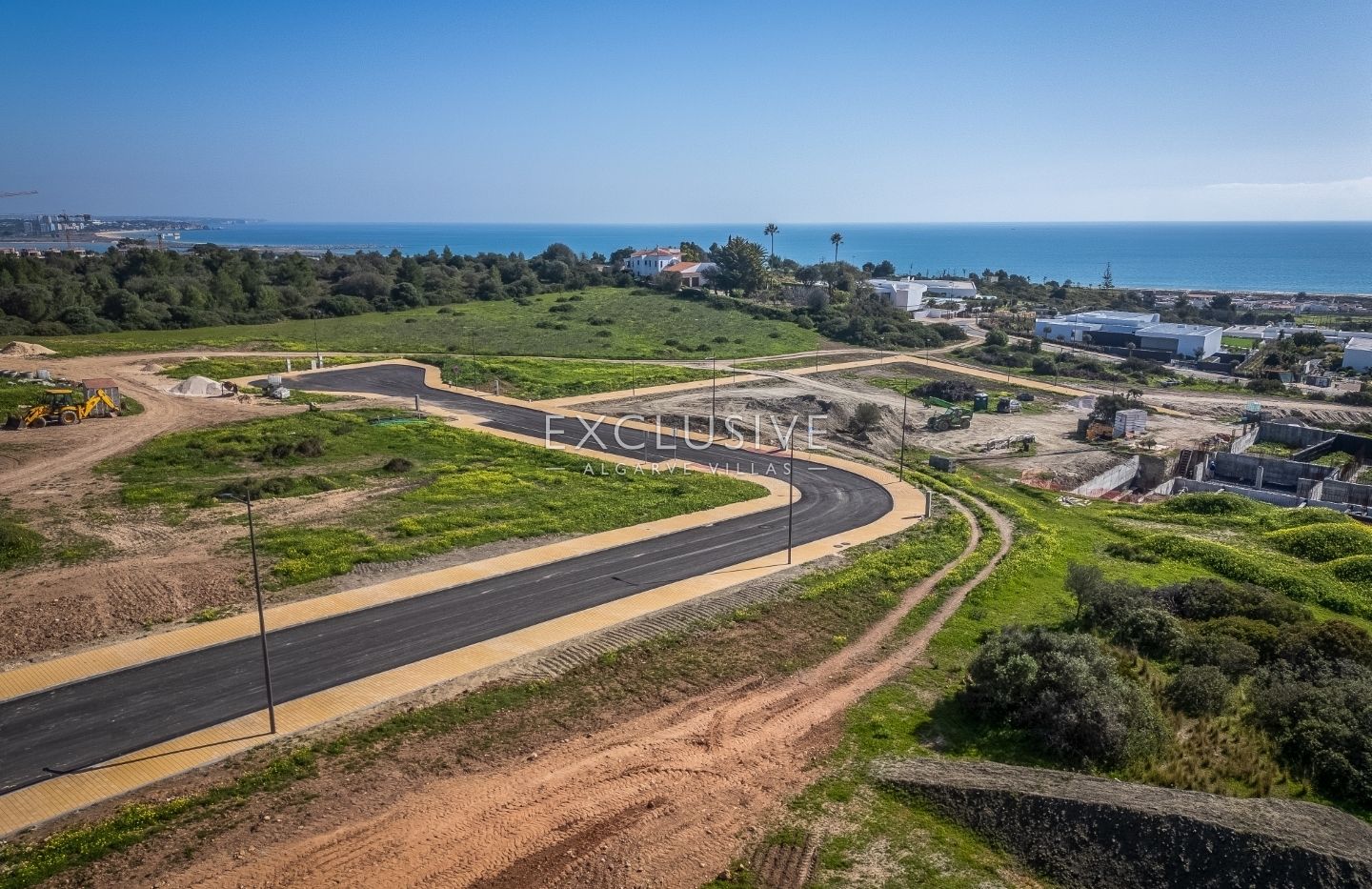 Large building plots with open sea views in Lagos, Algarve
