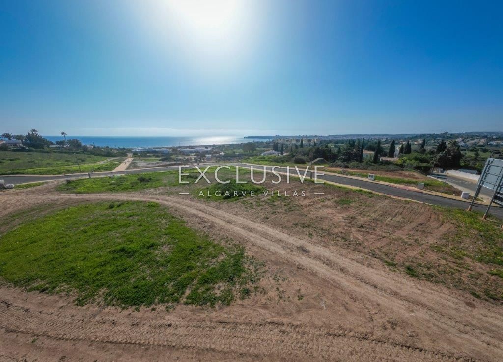Large building plots with open sea views in Lagos, Algarve