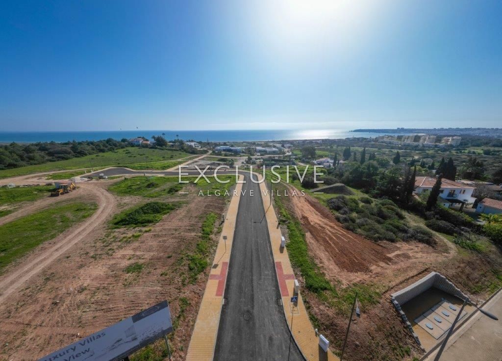 Large building plots with open sea views in Lagos, Algarve
