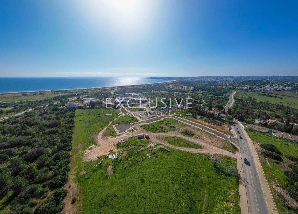 Large private building plots with stunning sea views in Lagos, Algarve