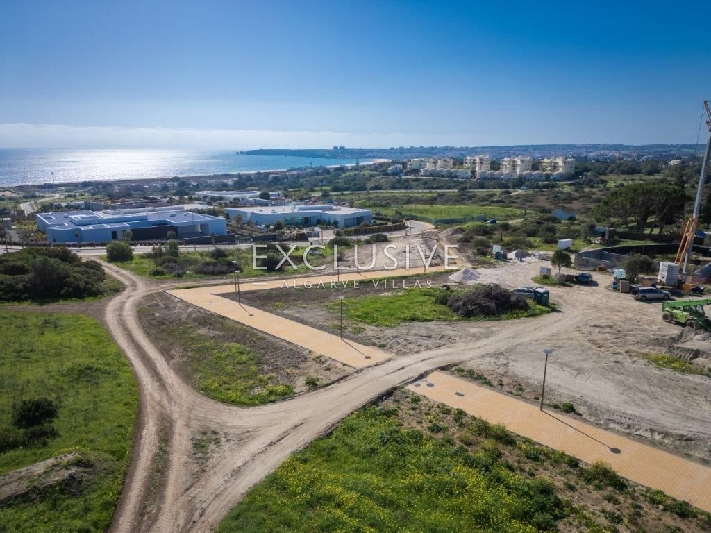 Large building plots with stunning sea views in Lagos, Algarve