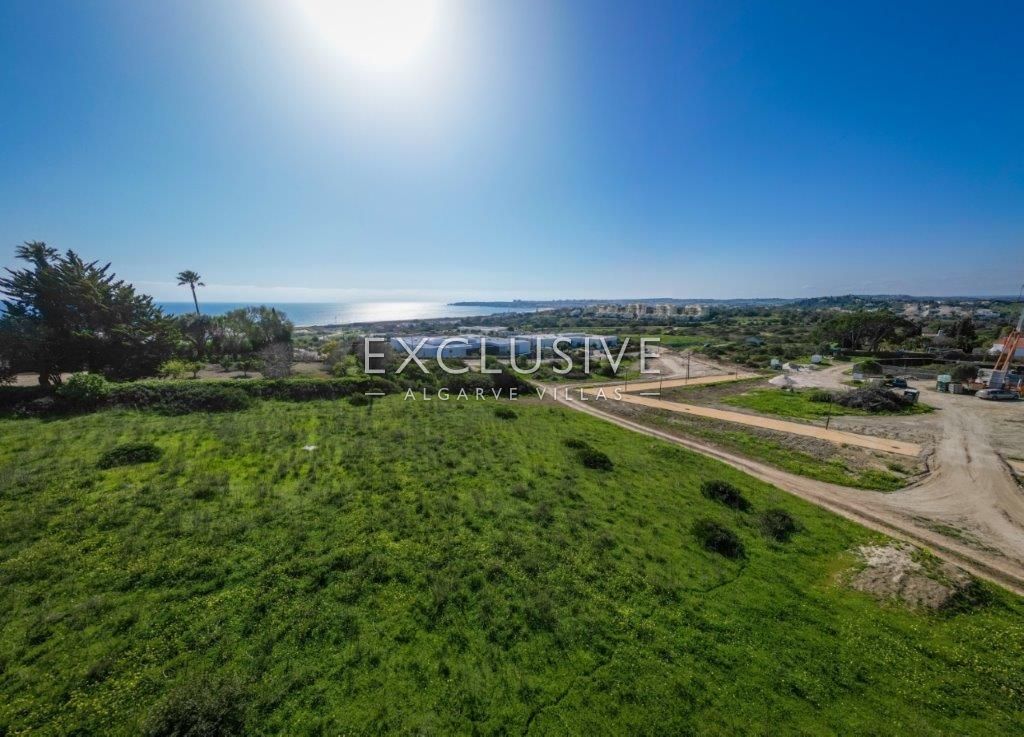 Large building plots with stunning sea views in Lagos, Algarve