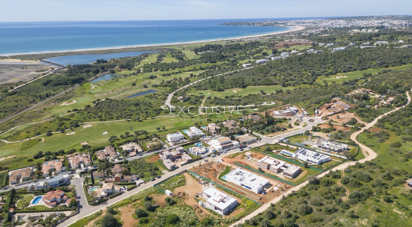 Contemporary luxury Mediterranean villa with stunning sea views in Lagos, Algarve