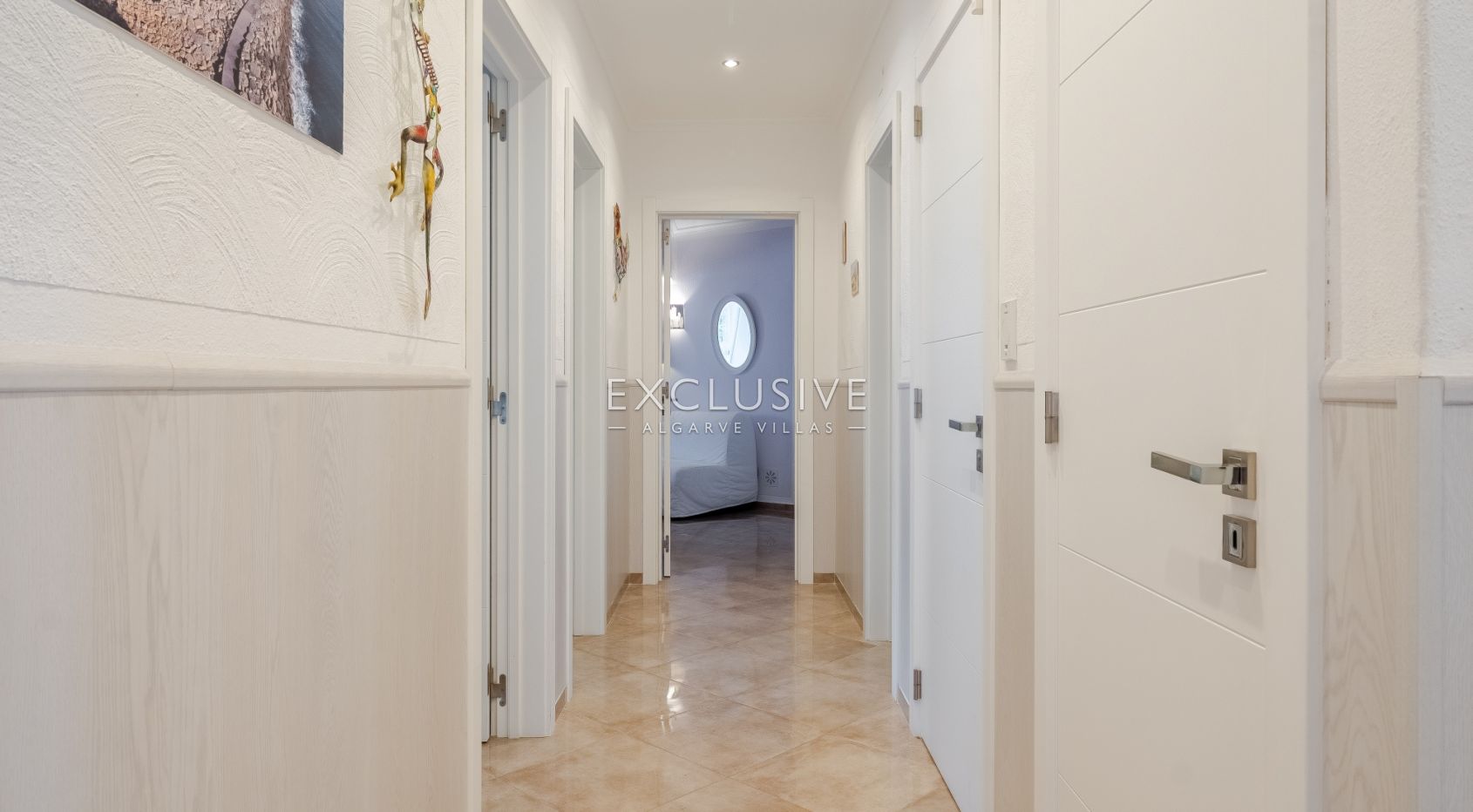 Charming four bedroom villa with sea view in Albufeira, Algarve