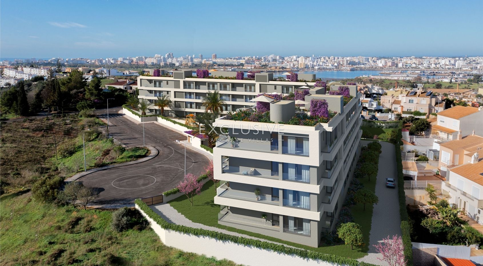 Luxury Condominium, 2 bedroom apartment with pool, close to the beach, Ferragudo, Algarve