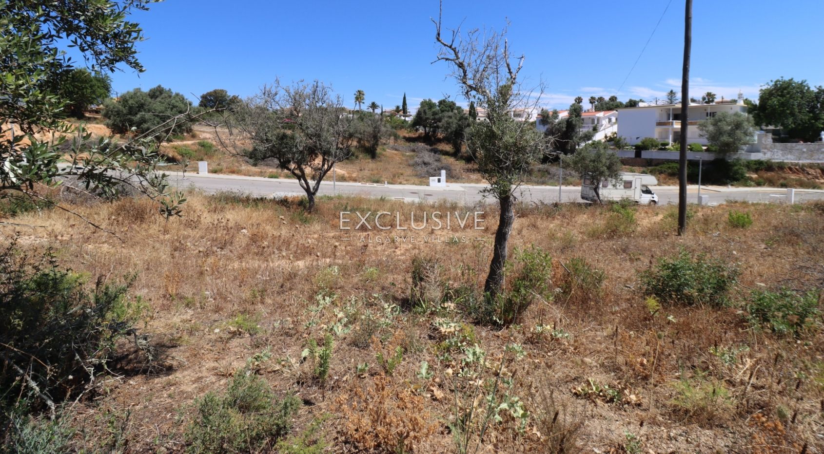 Urban plot for construction of villa near Presa da Moura, Carvoeiro