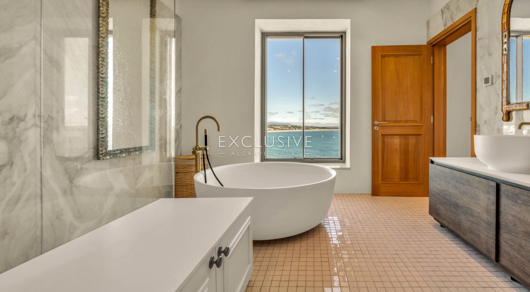 Ocean front 8 bed villa with private island in Lagos, Algarve, Portugal